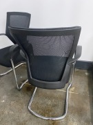 Quantity of 4 Visitors Chairs - 3