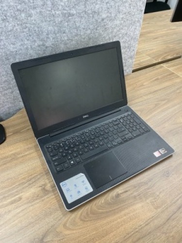 2017 Dell Inspiron 150 3000 Laptop