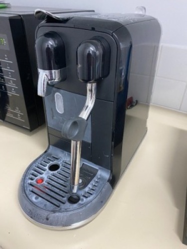 Breville BNE500 Pod Coffee Machine & Cordless Kettle