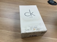 Calvin Klein CK One Eau de Toilette 300ml - 2