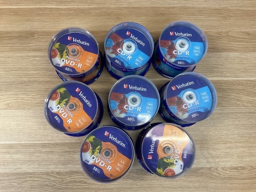 Bundle Of 4 x Verbatim Silver Inkjet CD-R Disc - 50 Pack, 4 x Verbatim DVD-R 4.78Gb White Inkjet - 50 Pack, and 2 x Laser 125Ml Spray & 150Ml Air Dust Clean Range Kit