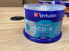Bundle Of 4 x Verbatim Silver Inkjet CD-R Disc - 50 Pack, 4 x Verbatim DVD-R 4.78Gb White Inkjet - 50 Pack, and 2 x Laser 125Ml Spray & 150Ml Air Dust Clean Range Kit - 6