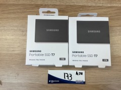 2 x Samsung T7 USB 3.2 1TB Portable SSD - Titan Grey MU-PC1T0T/WW - 2