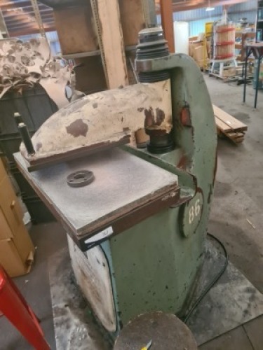 Clicking Press/Gasket Cutter