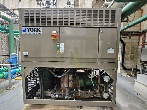 York YLAA Air-Cooled Scroll Chillers