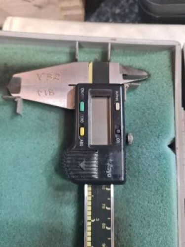 Mitutoyo Digital Caliper
