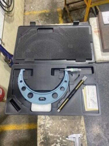 Mitutoyo 7"/8" Outside Micrometer