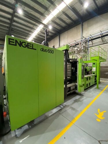 Engel Duo 5550/650 Injection Moulding Machine