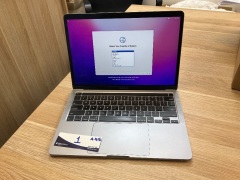 MacBook Pro 13" i5 1.4GHZ / 8GB / 512GB - A2289