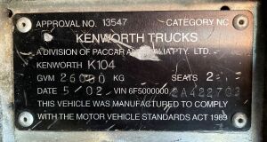 2002 Kenworth K104 Prime Mover & 2007 M & S Kembla Bodies Tri Axle Tipper Trailer - 5