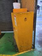 Dangerous goods cabinet, approximately 1.2 m x 1.3 x 50cm - 2