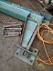 Approximately 2.2m reach VECTOR swiwel lifting crane. 250 kg lifting capacity. - 4