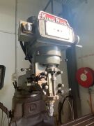 King Rich KR-V3000SL Vertical Milling Machine - 6