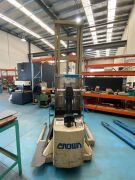 Crown 20MT154A Walkie Stacker - 3