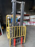 Hyster 1.8T Electric Forklift - 13
