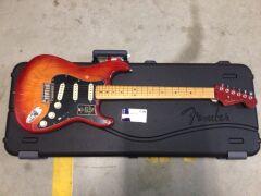 Fender American Ultra Luxe Stratocaster Guitar w/Maple Fretboard &ndash; Plasma Red Burst - 2