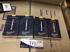 4 x Vandoren Traditional Clarinet Reeds 10 Pack - 2