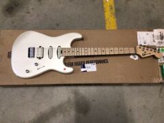 Charvel Pro-Mod San Dimas; Style 1 HSS HT M, Platinum Pearl - 2