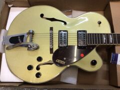 Gretsch G2420T Streamliner Hollow Body With Bigsby, Golddust - 3