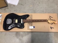 Fender Jaguar, Pau Ferro Fingerboard, Black - 2