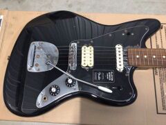 Fender Jaguar, Pau Ferro Fingerboard, Black - 3