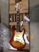 Squier 40th Anniversary Stratocaster Gold Edition in Sienna Sunburst - 2