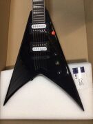 Jackson JS Series King V JS32T, Gloss Black - 3