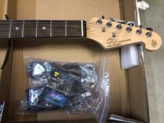 SX Beginners Plug 'n Play Electric Guitar - 3