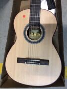 Valencia 700 Series Classical Guitar - 3