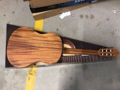 Valencia 700 Series Classical Guitar - 6