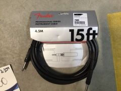 2x Fender Professional Series Angled Instrument Cable 4.5m - 2