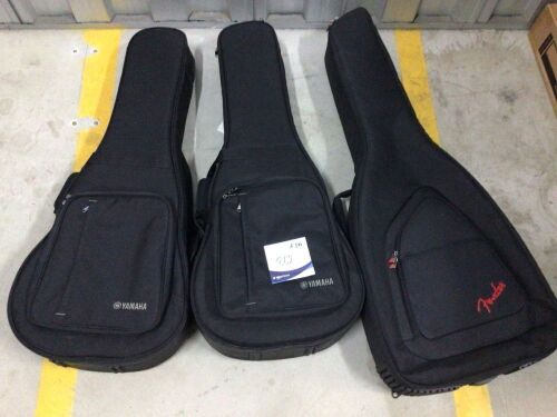 Bundle of 2 x Yamaha Soft Cases &amp; 1 x Fender Soft Case for Acoustic Guitars