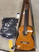 Yamaha Gigmaker C40 Classical Guitar Pack in Natural - 2