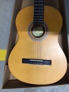 Valencia 200 Series 'Hybrid' Thin Neck Classical Guitar - 3