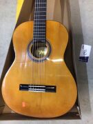 Valencia 100 Series Classical Guitar - 3