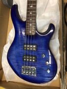 Paul Reed Smith (PRS) SE Kingfisher Bass - Faded Blue Burst - 3