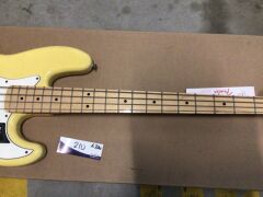 Fender Player Jazz Bass - Buttercream - Maple Neck - 5