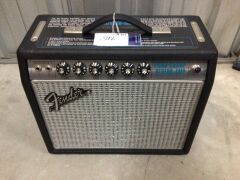 Fender '68 Custom Vibro Champ Reverb (Navy Blue) - 2