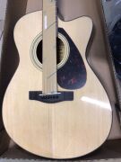 Yamaha GIGMAKER 315 Acoustic-Electric Guitar Packo - 3