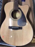 Yamaha GIGMAKER 315 Acoustic-Electric Guitar Packo - 3