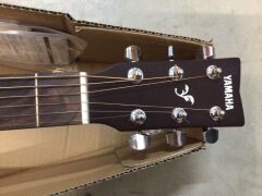 Yamaha GIGMAKER 315 Acoustic-Electric Guitar Packo - 4