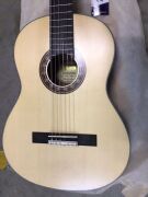 Valencia 300 Series Classical Guitar - 3