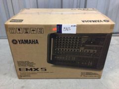 Yamaha EMX5 12-Channel 630W Powered Mixer - 2