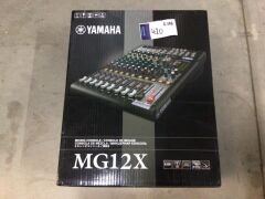 Yamaha MG12X 12-Channel Mixer with Effects - 2