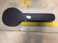 Shaped 5 String Banjo Case Black Vinyl Covered - 2