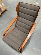 Armchair Amercian Walnut, black structure straps. Physical dmage to one bolt and scratch. W71 x D97 x H88 cm - 4