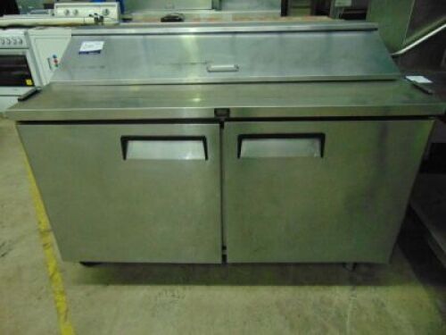 QUIPWELL SALADETTE SALAD BENCH 2-DOOR FRIDGE (SSA51)