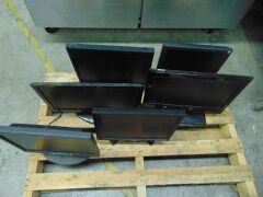 6 x LCD Computer Monitors - 2