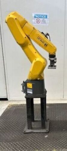 Fanuc LR Mate 200iD 7L Robot