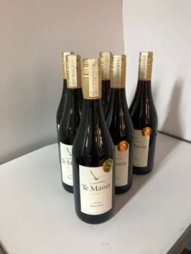 6 x 2017 Te Mania Pinot Noir, Nelson New Zealand